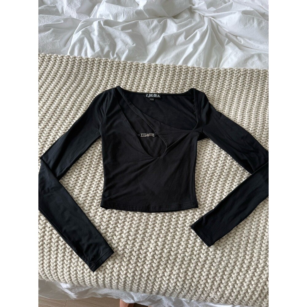 I AM GIA Silene long sleeve cut out top